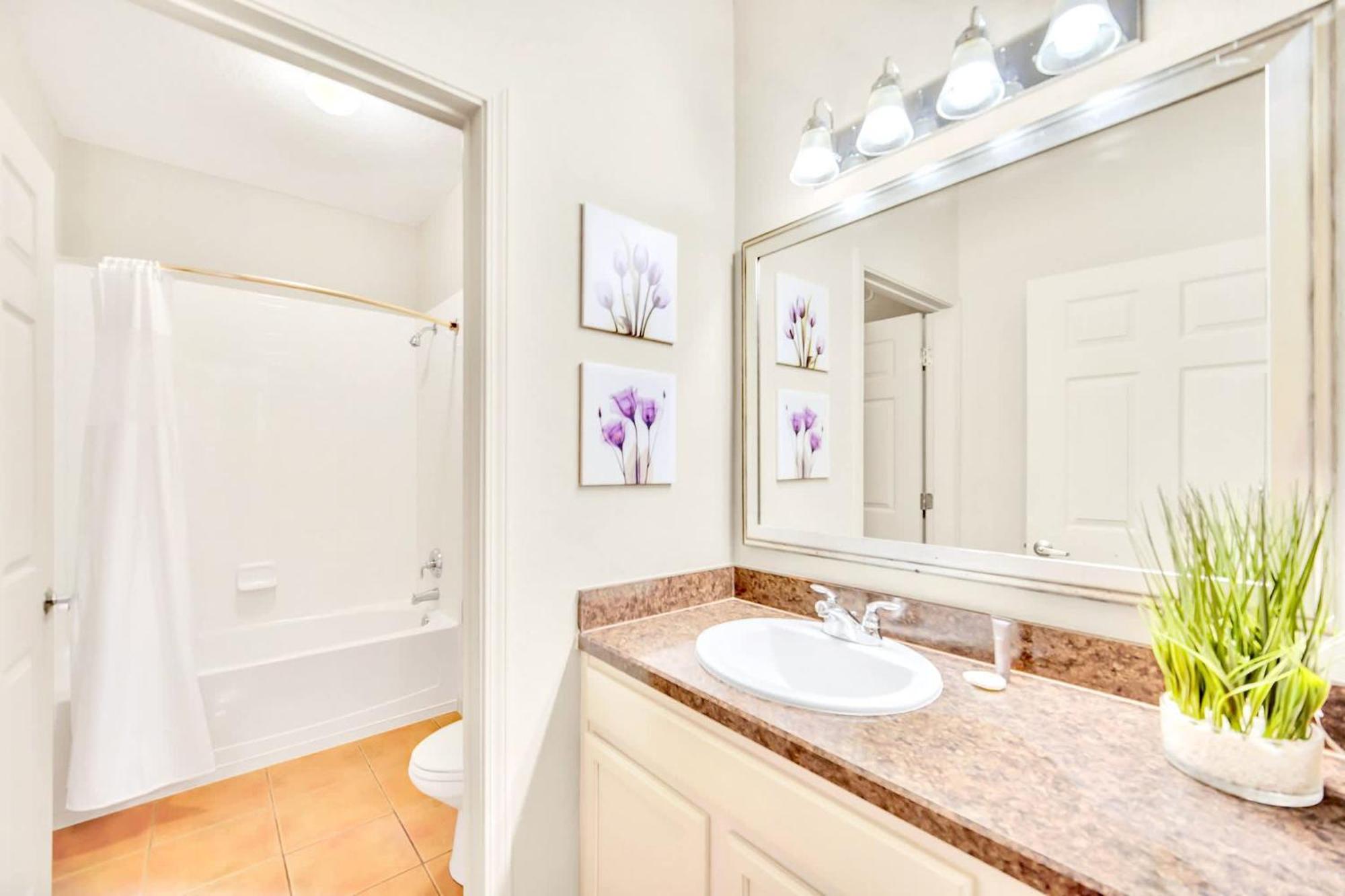 3br With Hot Tub And Pool - Near * Orlando